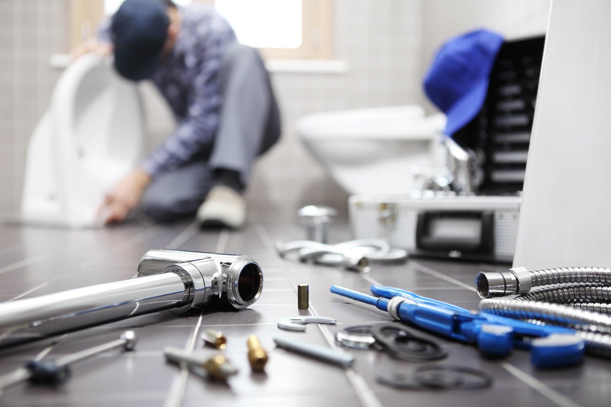 Read more about the article How to Hire a Plumber Service Repair Company